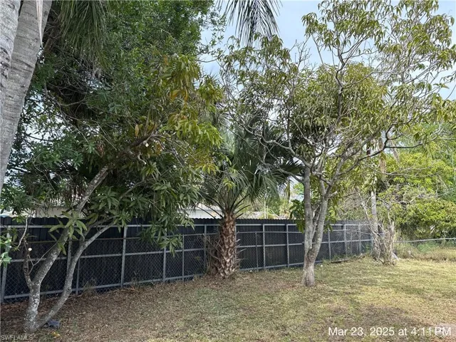 2809 Thomas St, Fort Myers Fl 33916