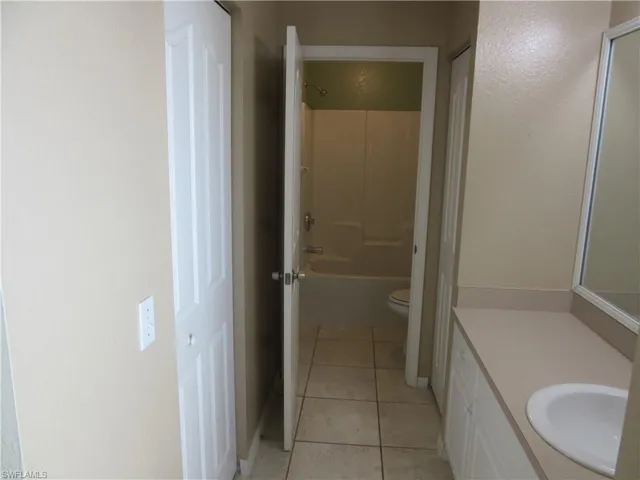 271