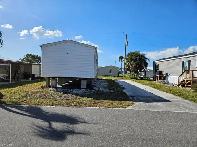 View of property exterior