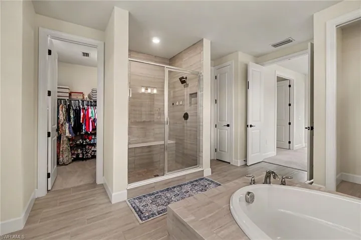 19575 The Place Blvd, Estero, Florida 33928