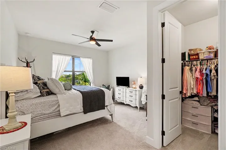 19575 The Place Blvd, Estero, Florida 33928