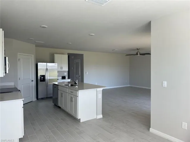522 Nw 7th St, Cape Coral, Florida 33993