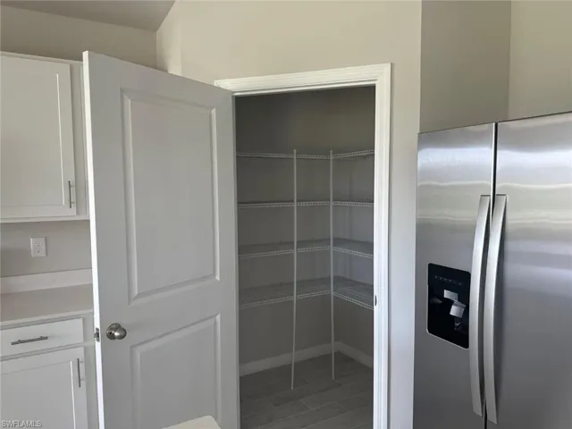522 Nw 7th St, Cape Coral, Florida 33993