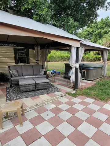 265 S Estribo  ST, Clewiston, FL 33440