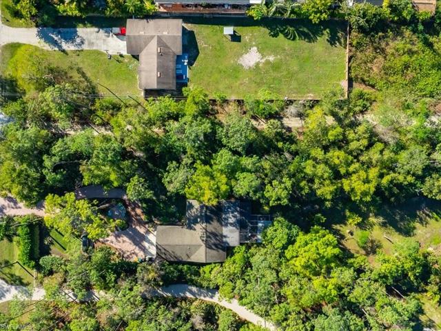 6147 ENGLISH OAKS LN, NAPLES FL 34119
