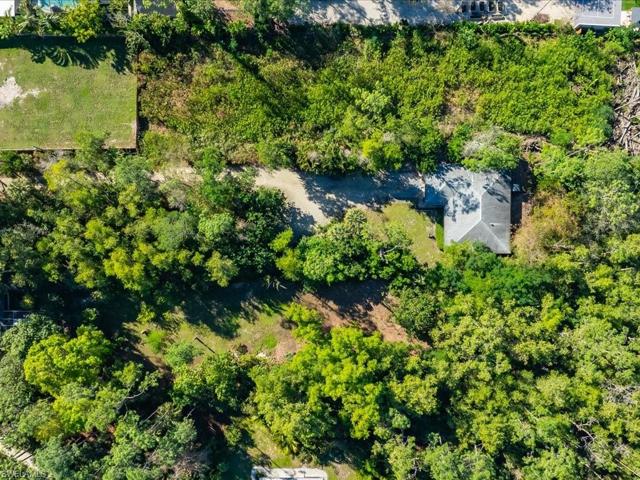 6147 ENGLISH OAKS LN, NAPLES FL 34119
