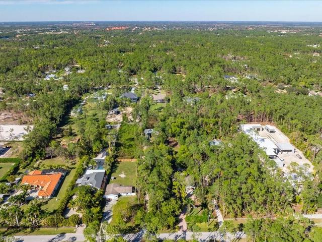 6147 ENGLISH OAKS LN, NAPLES FL 34119