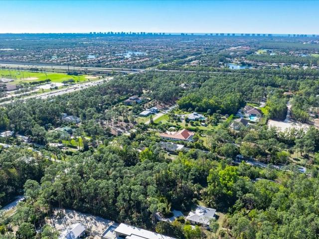 6147 ENGLISH OAKS LN, NAPLES FL 34119