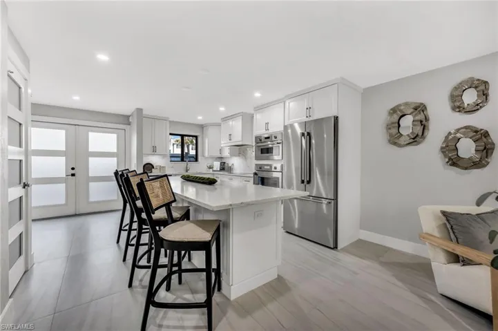 990 8th St S 1c, Naples, Florida 34102