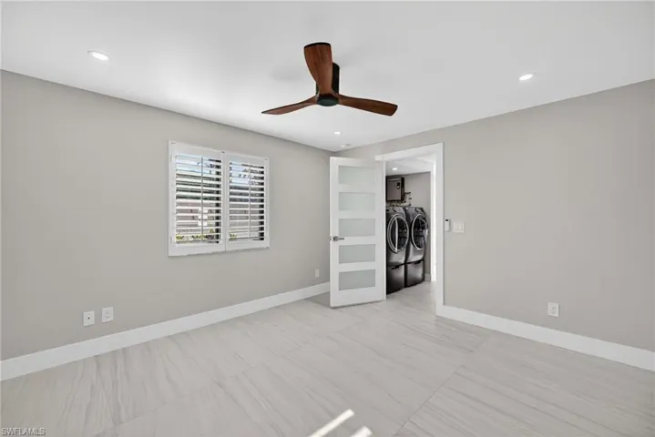 990 8th St S 1c, Naples, Florida 34102
