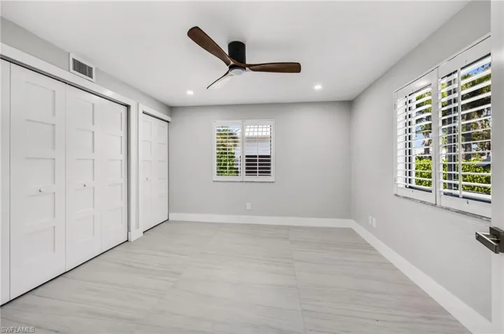 990 8th St S 1c, Naples, Florida 34102