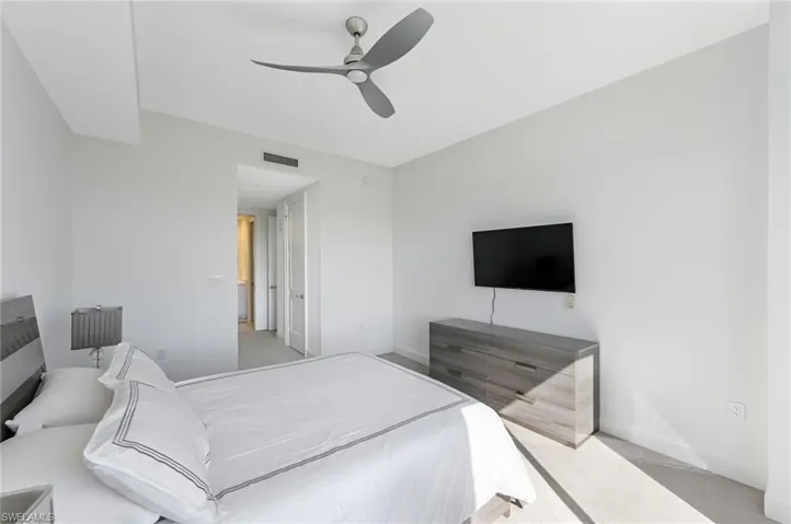 1111 Central 417a, Naples, Florida 34102