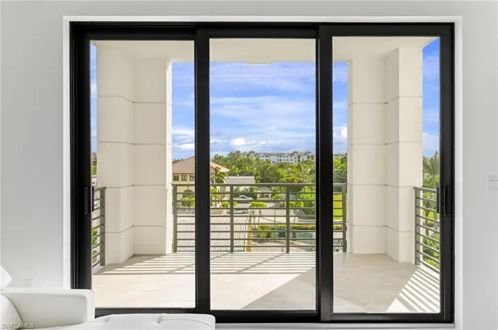 1111 Central 417a, Naples, Florida 34102