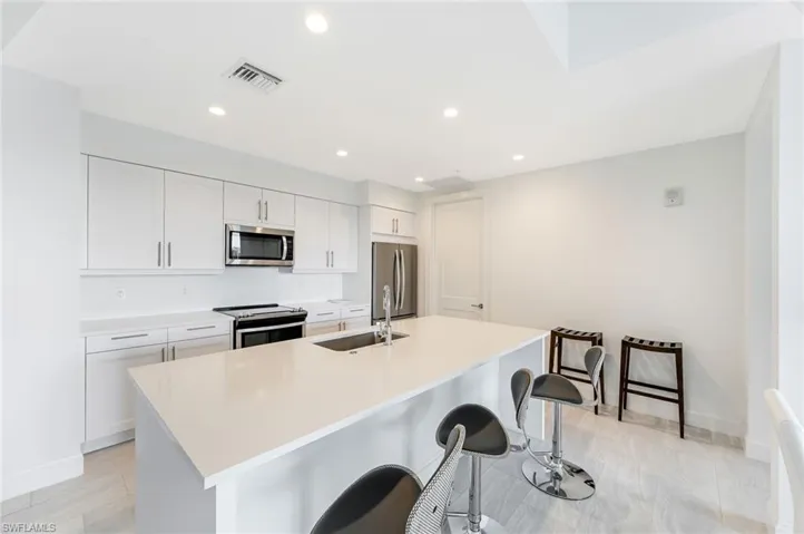 1111 Central 417a, Naples, Florida 34102