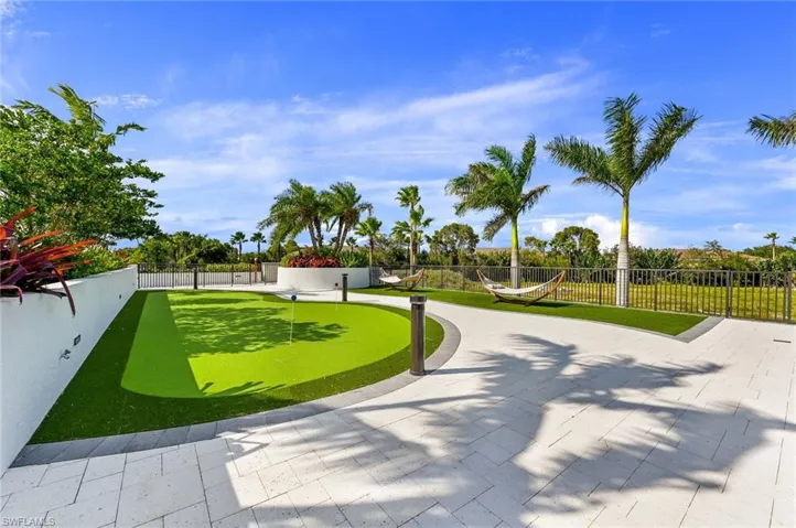 1111 Central 417a, Naples, Florida 34102