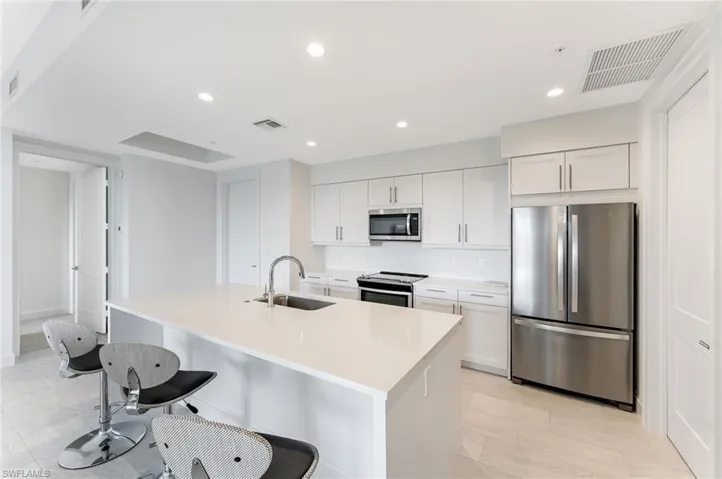 1111 Central 417a, Naples, Florida 34102