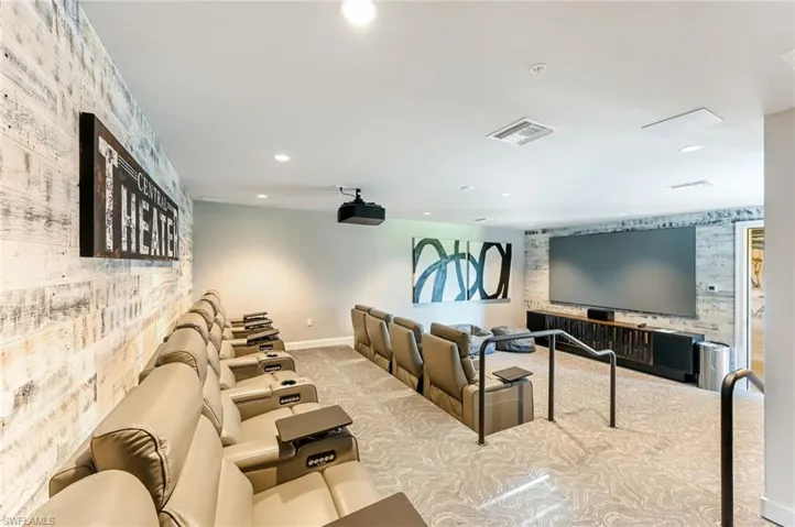 1111 Central 417a, Naples, Florida 34102