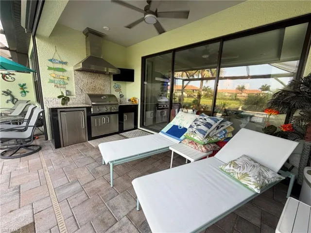 15227 Tolmino St, Naples, Florida 34114