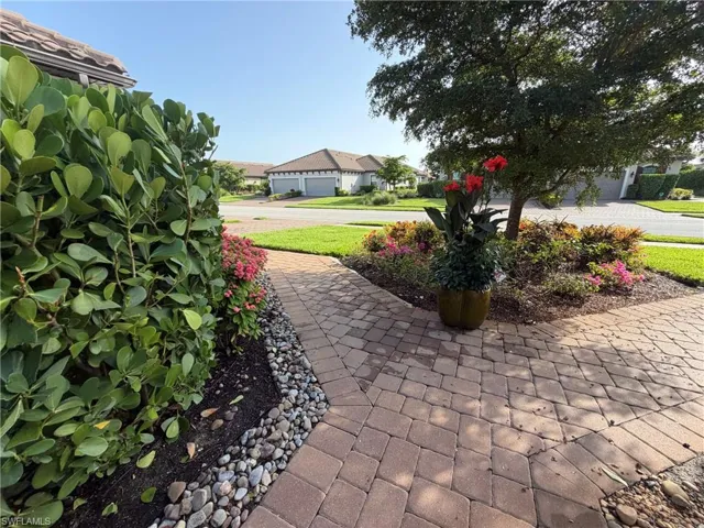 15227 Tolmino St, Naples, Florida 34114