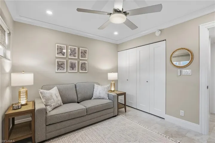 682  Broad S AVE, Naples, FL 34102