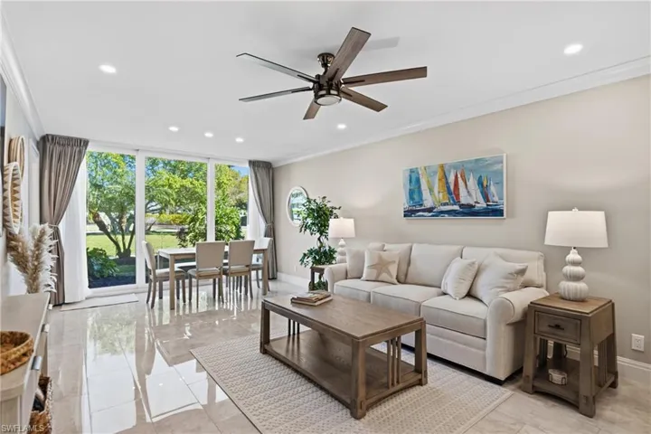 682  Broad S AVE, Naples, FL 34102