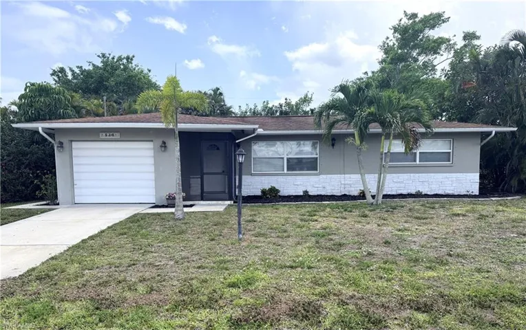 536 SE 26th  TER, Cape Coral, FL 33904
