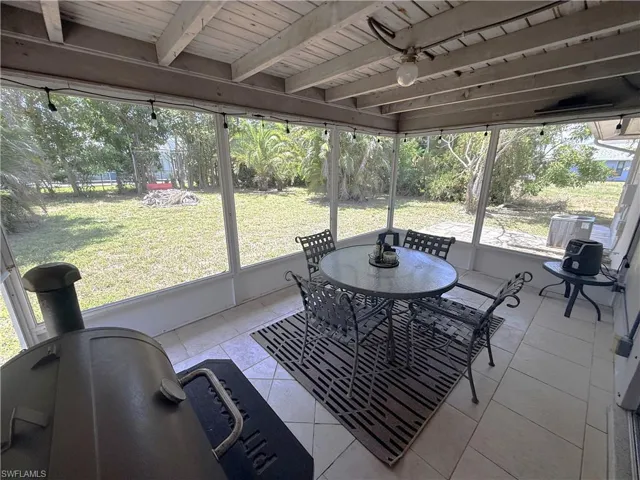536 SE 26th  TER, Cape Coral, FL 33904
