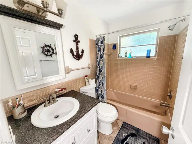 536 SE 26th  TER, Cape Coral, FL 33904