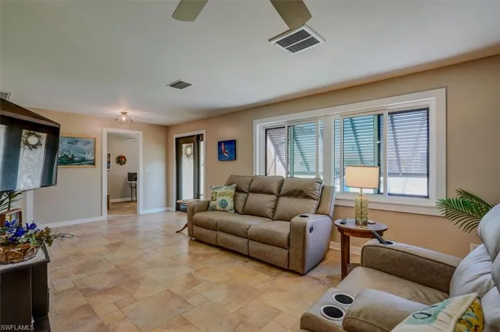 Living room with ceiling fan