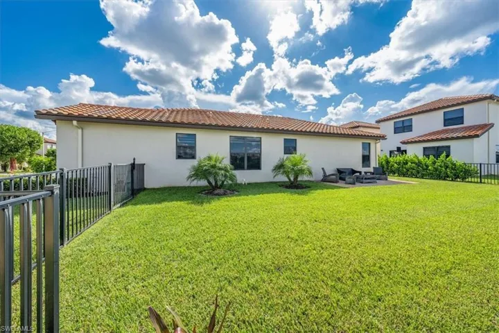 Exterior Fenced Yard