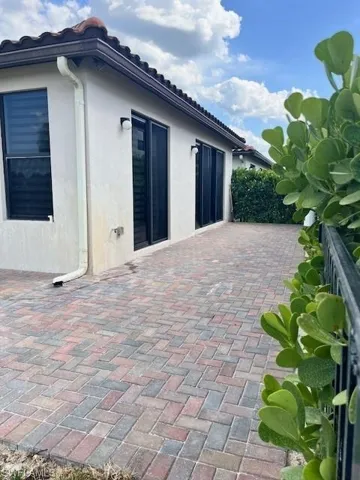 Patio / New Extended Lanai
