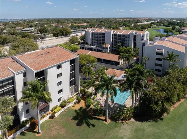 4160 Steamboat Bend E 302, Fort Myers, Florida 33919