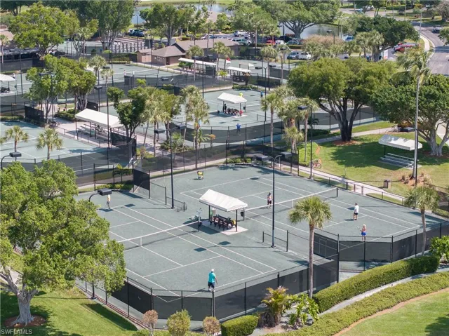 4160 Steamboat Bend E 302, Fort Myers, Florida 33919