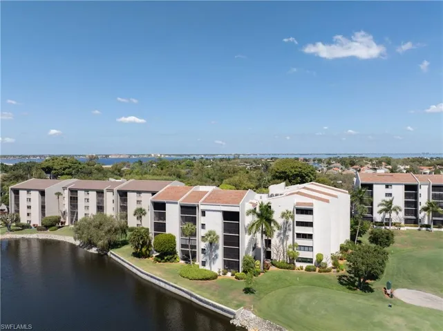 4160 Steamboat Bend E 302, Fort Myers, Florida 33919