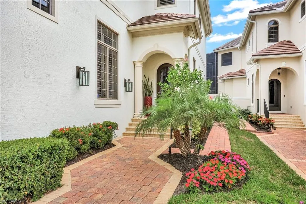 27592 River Reach DR, Bonita Springs, FL 34134,225001522