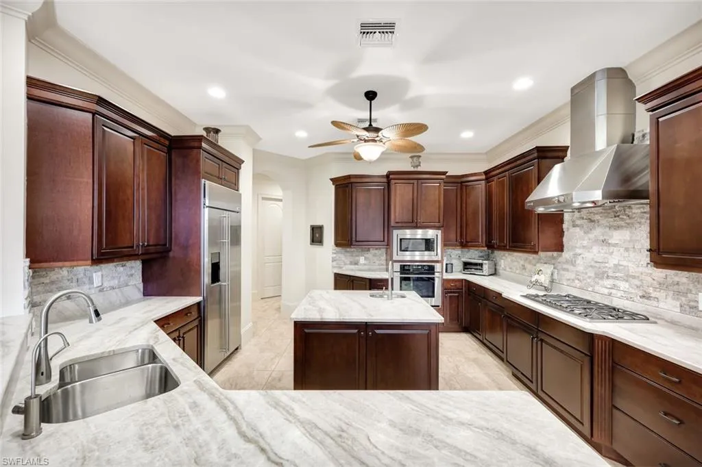 27592 River Reach DR, Bonita Springs, FL 34134,225001522