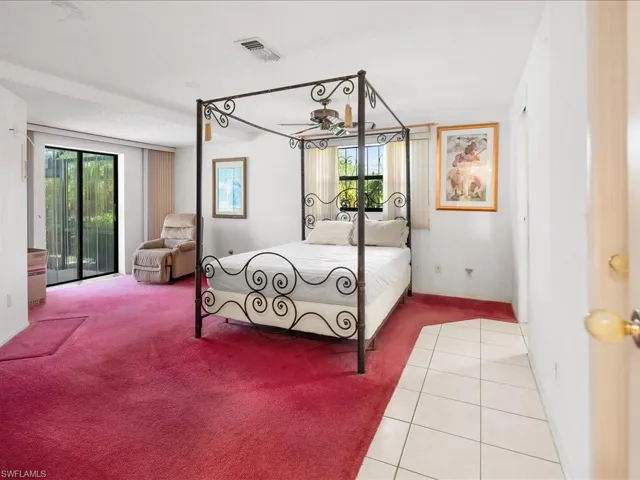 2428  Duchess  CT, Naples, FL 34112