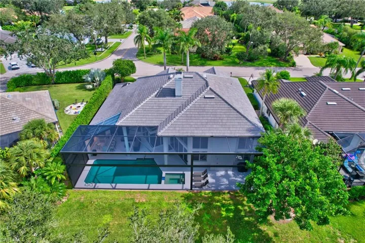 250  Silverado  DR, Naples, FL 34119
