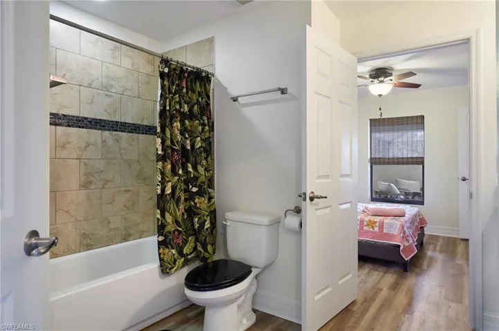 Jack-and-Jill guest bathroom