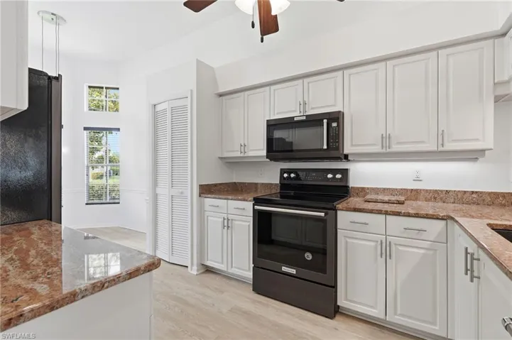 8185 Breton Cir, Fort Myers, Florida 33912