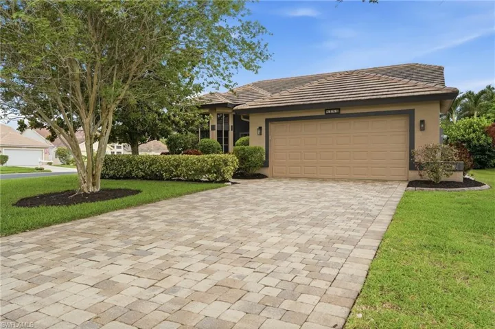 8185 Breton Cir, Fort Myers, Florida 33912