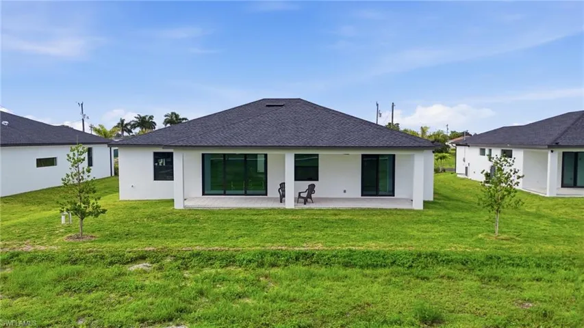 325 Ne 15th Ter, Cape Coral, Florida 33909