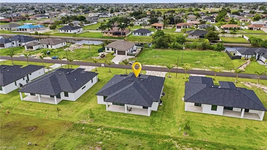 325 Ne 15th Ter, Cape Coral, Florida 33909