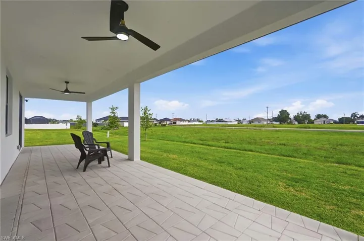 325 Ne 15th Ter, Cape Coral, Florida 33909