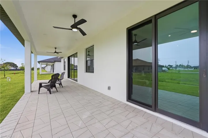 325 Ne 15th Ter, Cape Coral, Florida 33909
