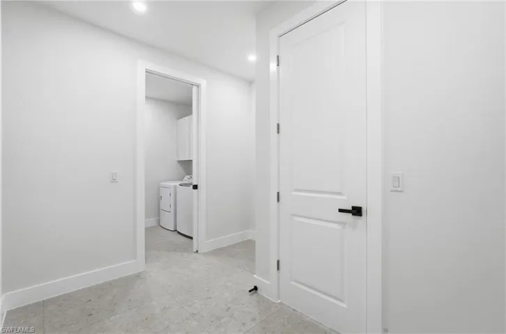 325 Ne 15th Ter, Cape Coral, Florida 33909