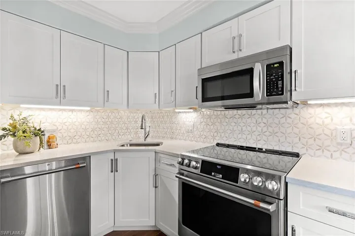 1215 Edington Pl J3, Marco Island, Florida 34145