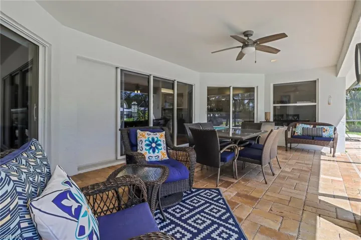 4221 Se 9th Ave, Cape Coral Fl 33904