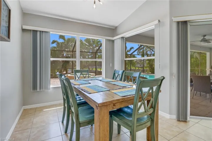 4221 Se 9th Ave, Cape Coral Fl 33904