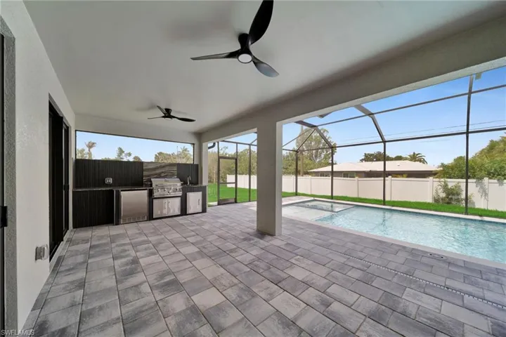 3532  Country Club  BLVD, Cape Coral, FL 33904